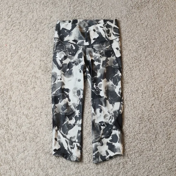 Under Armour Pants Jumpsuits Under Armour Women Leggings